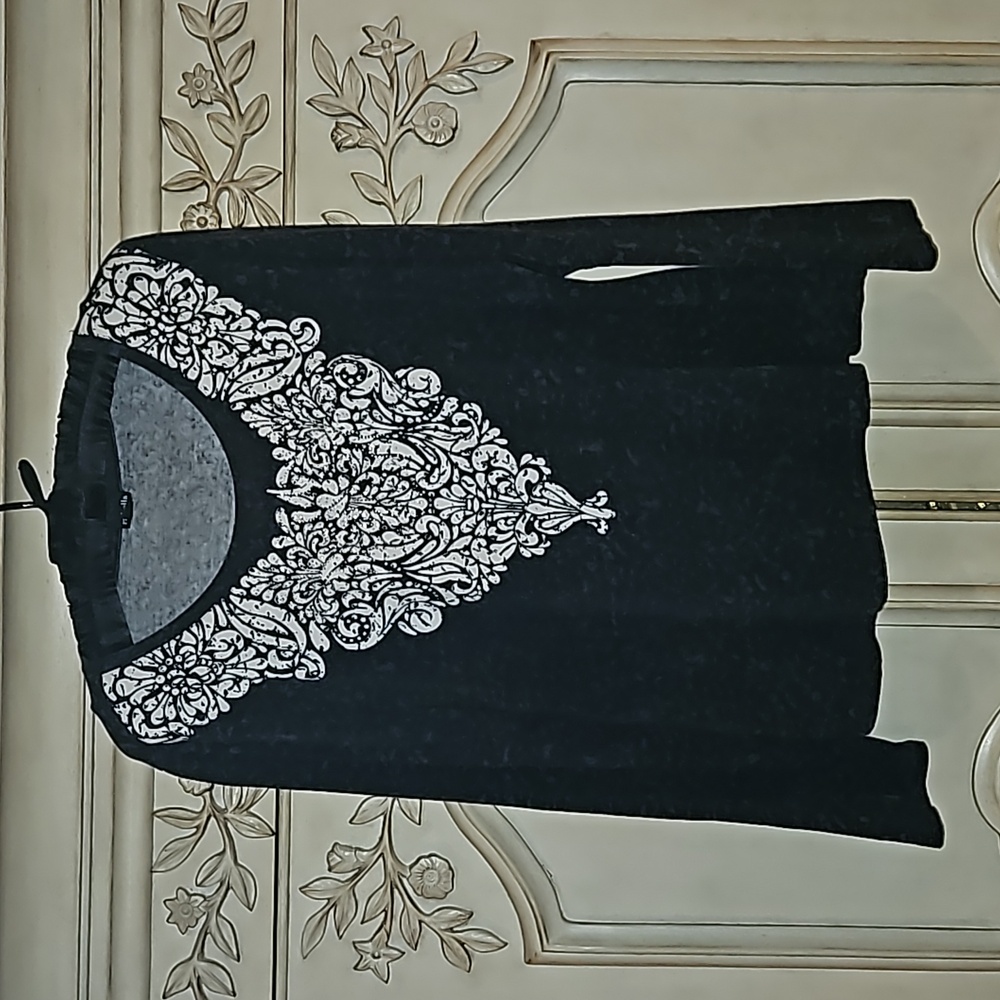 Super soft Rafaella pull on blouse XL